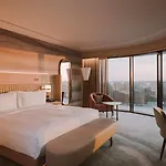 فندق Hilton And 5*