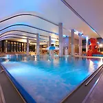 فندق Hilton And 5*