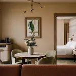 Hotel Hilton And