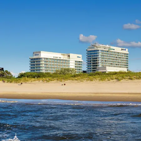 Hotell Hilton And 5*