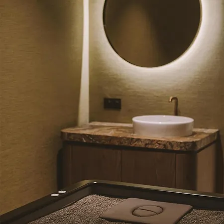 Hilton And Svinoústí