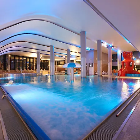فندق Hilton And 5*