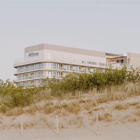 فندق Hilton And سفينويتشي