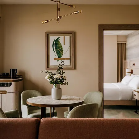 Hotel Hilton And