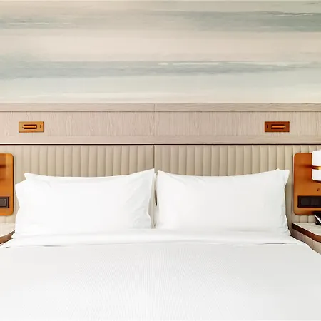 Hilton And Hotel 5*