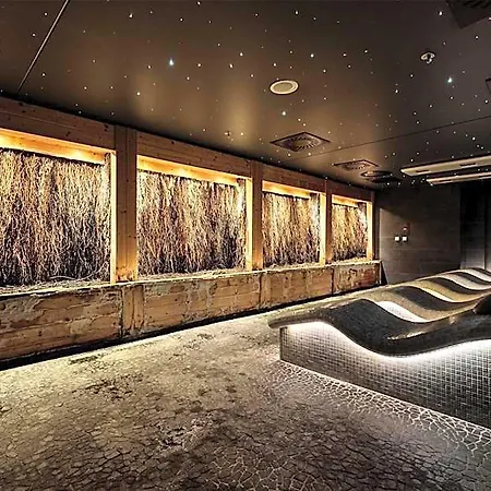 Hilton And Hotel 5*